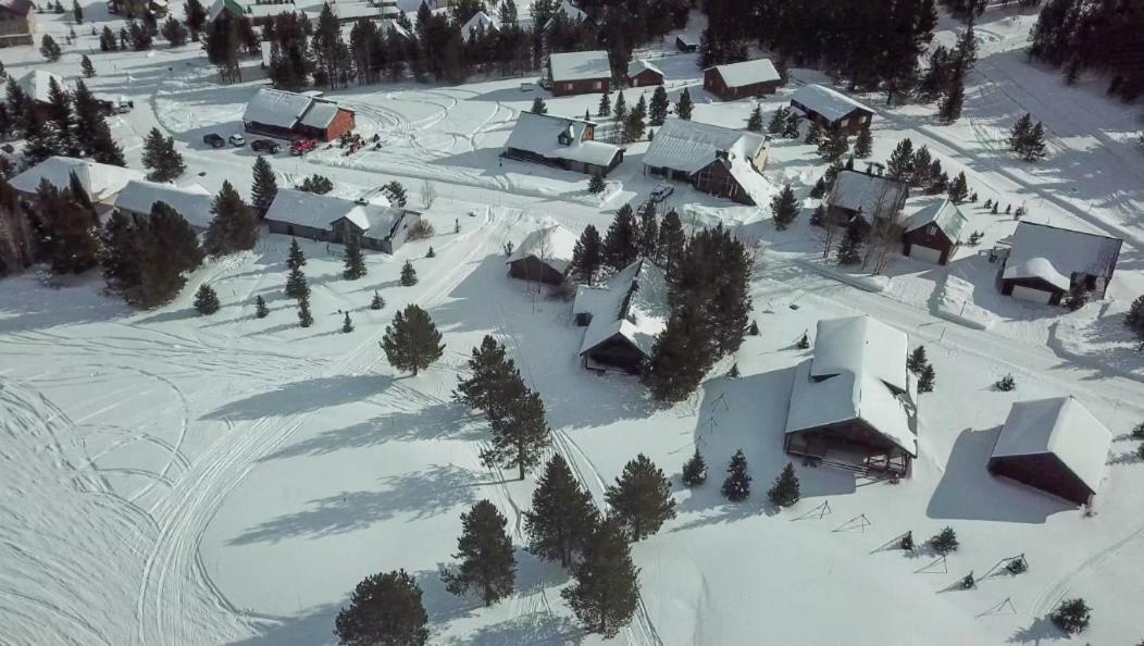 Yellowstone Cozy Caldera Cabin Island Park Exterior foto